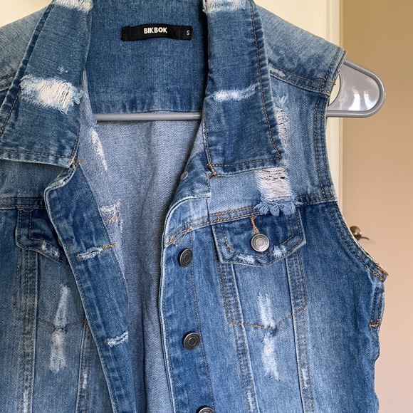 Distressed Denim Vest - Picture 2 of 3